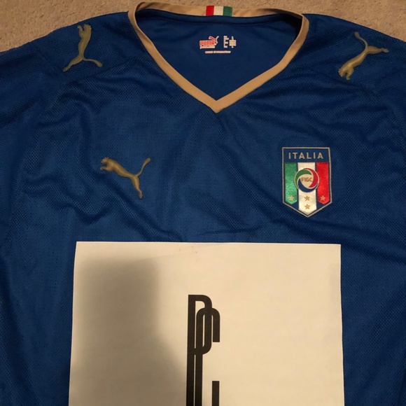 Italy 2006 Soccer Jersey - Picture 3 of 4